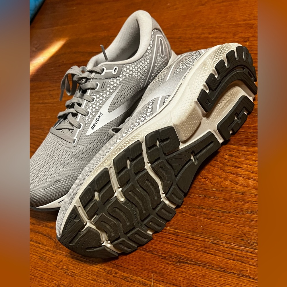 Brooks Ghost - image 2